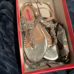 Betsy Johnson sandals size 6